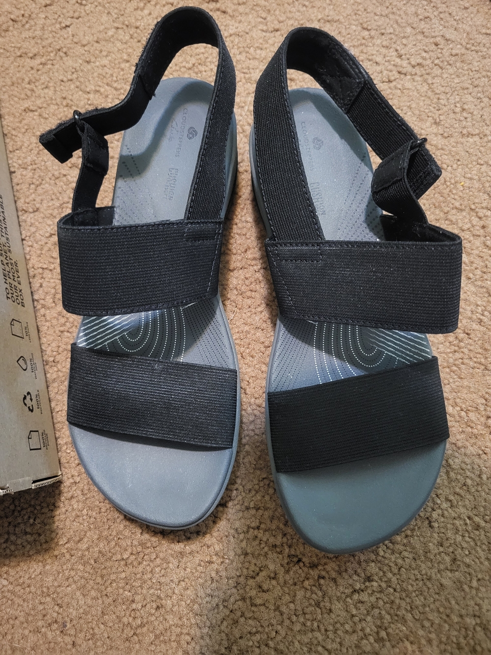 Clarks Women’s Black Elastic Strap Sandals - Picture 2 of 7